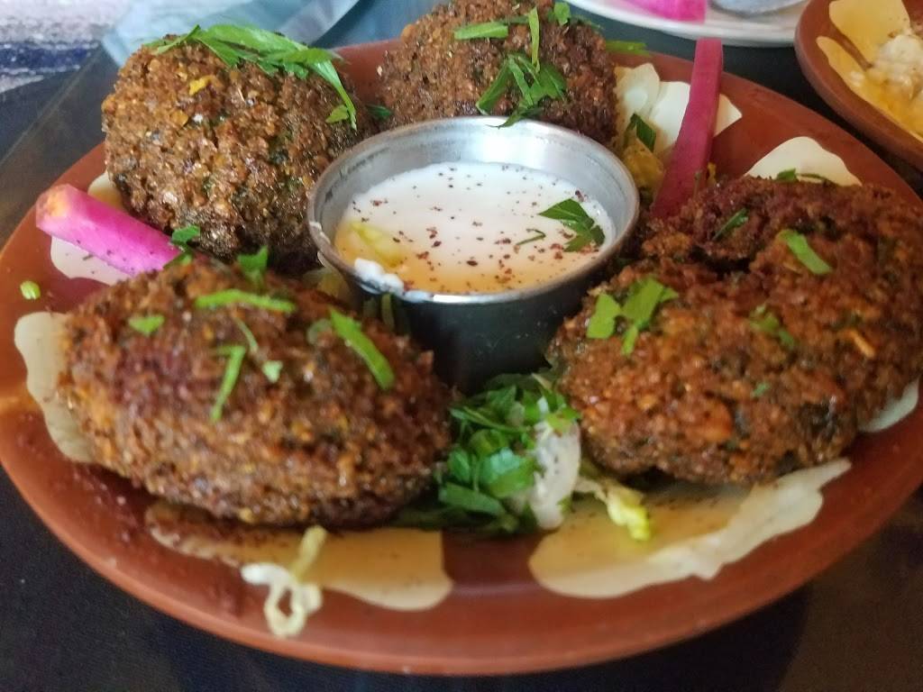 Layalina Restaurant | restaurant | 5216 Wilson Blvd, Arlington, VA 22205, USA | 7035251170 OR +1 703-525-1170