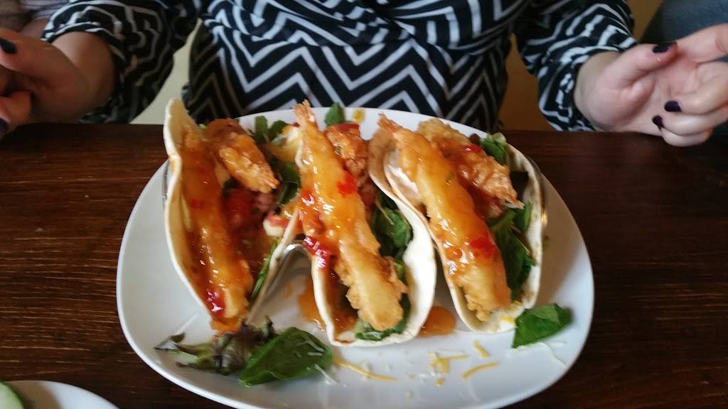 School and Vine Kitchen &Bar | restaurant | 4621 Barker Hill Rd, Jamesville, NY 13078, USA | 3154694227 OR +1 315-469-4227