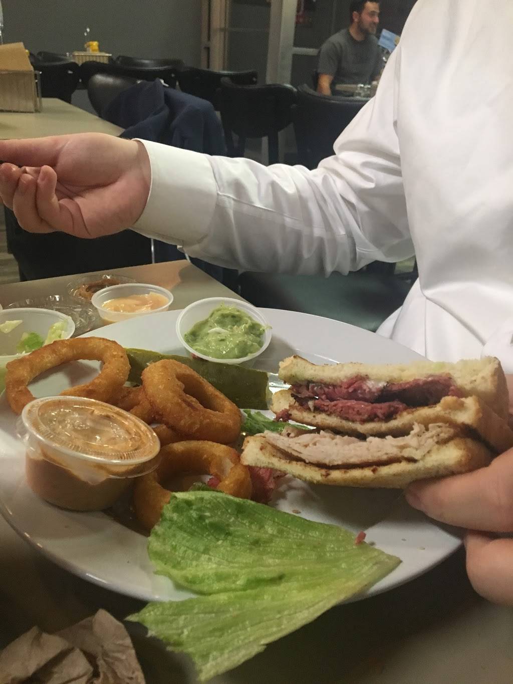 Sandwich Club | meal takeaway | 4507 Oakton St, Skokie, IL 60076, USA | 8476776020 OR +1 847-677-6020