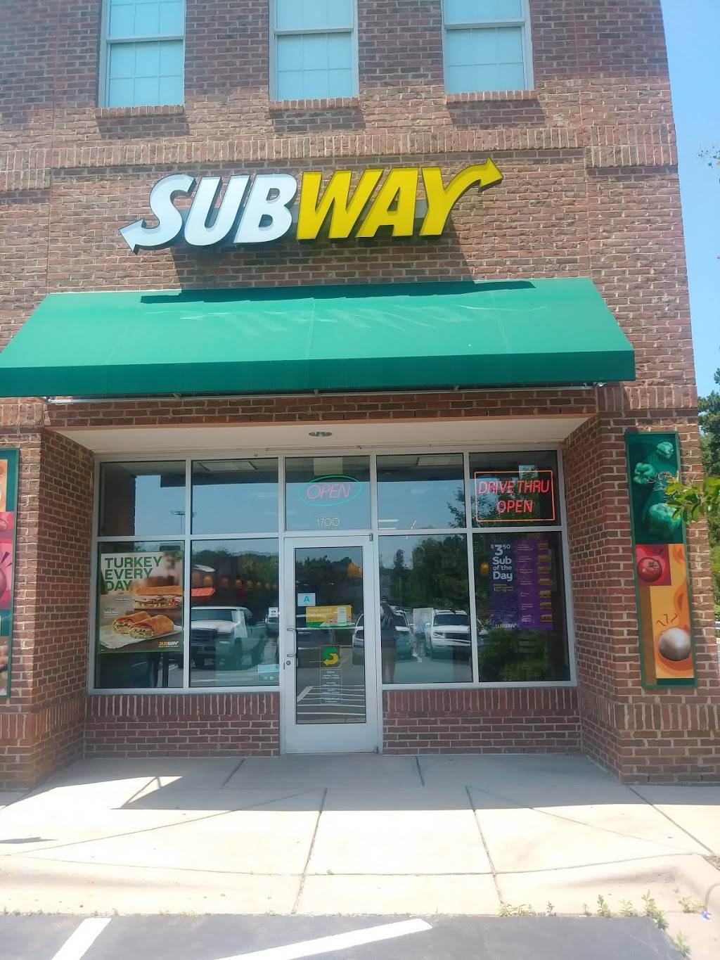 Subway Restaurants | restaurant | 9789 Charlotte Hwy #1700, Indian Land, South Carolina, SC 29707, USA | 8038021668 OR +1 803-802-1668