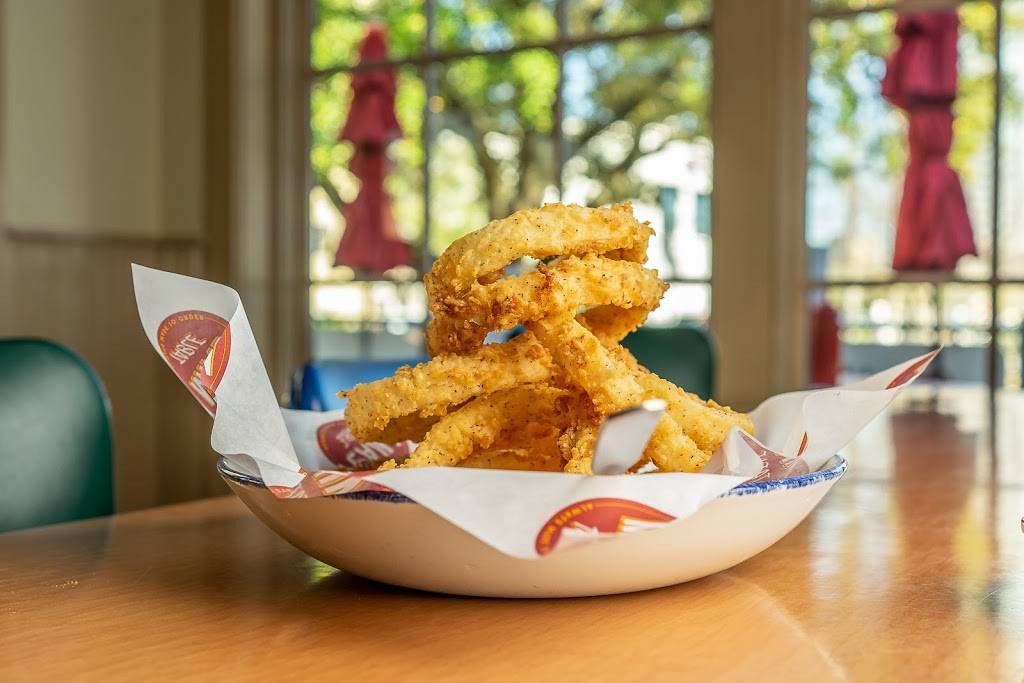 Mias Table - Memorial City | restaurant | 1035 Gessner Rd, Houston, TX 77055, USA | 2818576939 OR +1 281-857-6939