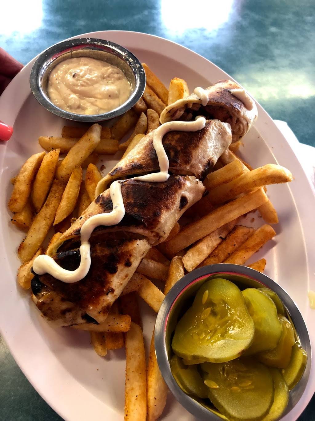 Mediterranean Grill | restaurant | 541 Franklin St, Clarksville, TN 37040, USA | 9313787777 OR +1 931-378-7777