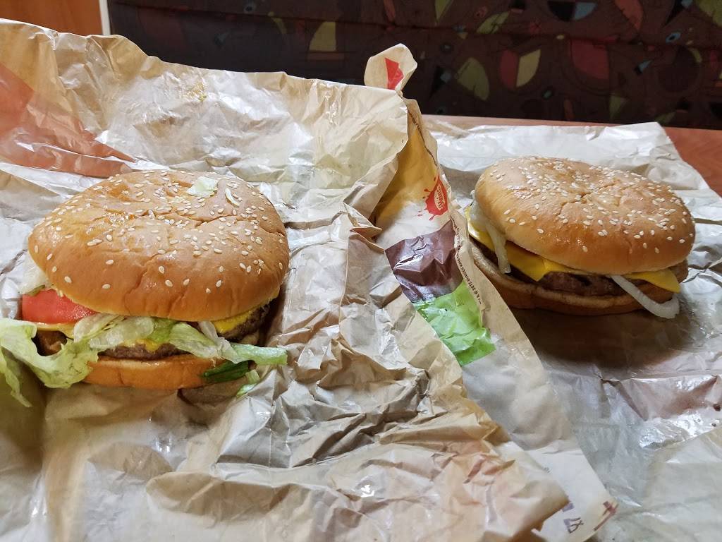 Burger King | restaurant | 1560 Hustonville Rd, Danville, KY 40422, USA | 8592364664 OR +1 859-236-4664