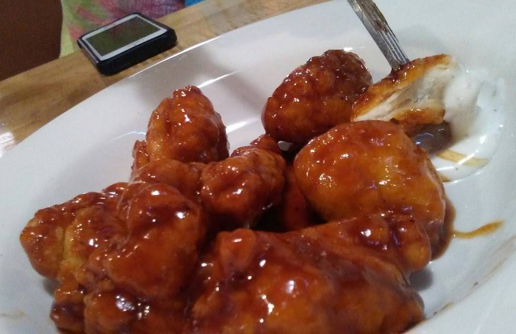 Pizza Hut | meal takeaway | 6390 28th St SE, Grand Rapids, MI 49546, USA | 6169426255 OR +1 616-942-6255