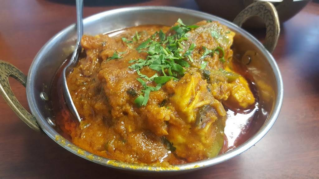 Maharaja Grill | restaurant | 22443 Michigan Ave, Dearborn, MI 48124, USA | 3137695902 OR +1 313-769-5902