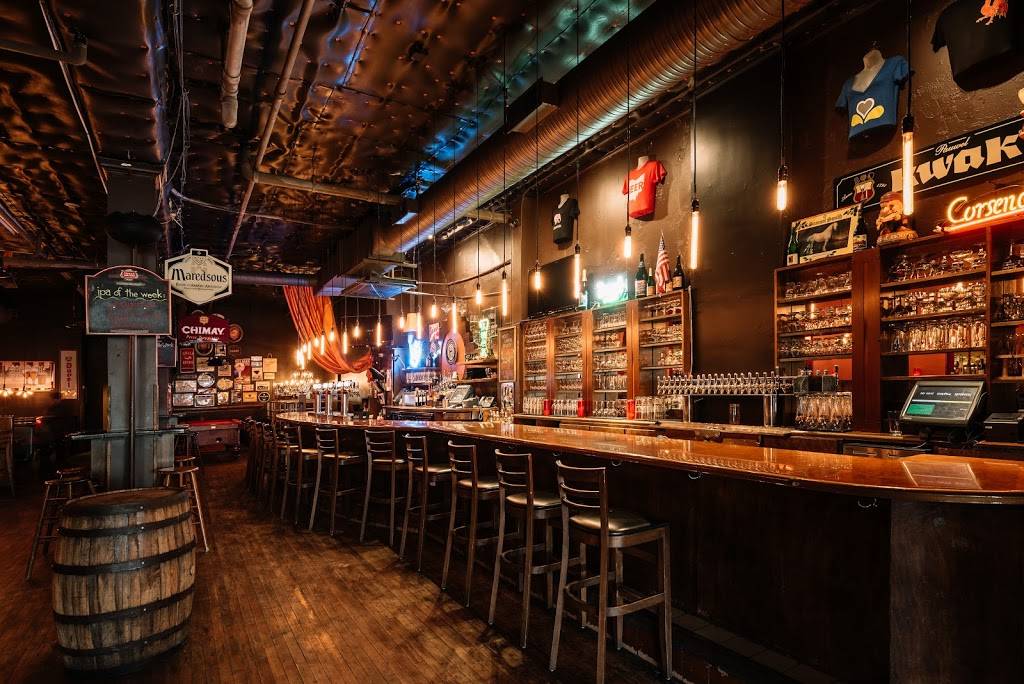 Bar Cento | restaurant | 1948 W 25th St, Cleveland, OH 44113, USA | 2162741010 OR +1 216-274-1010