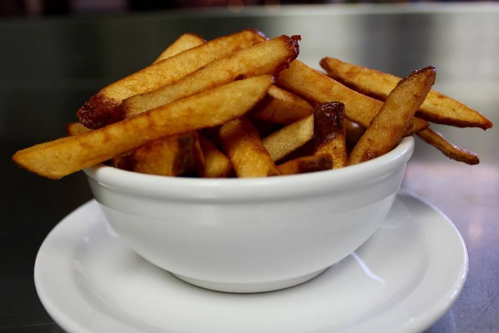 Marconi Pizzeria | restaurant | 2021 Rue Norman Bethune, Sainte-Julie, QC J3E 2S7, Canada | 4509222111 OR +1 450-922-2111