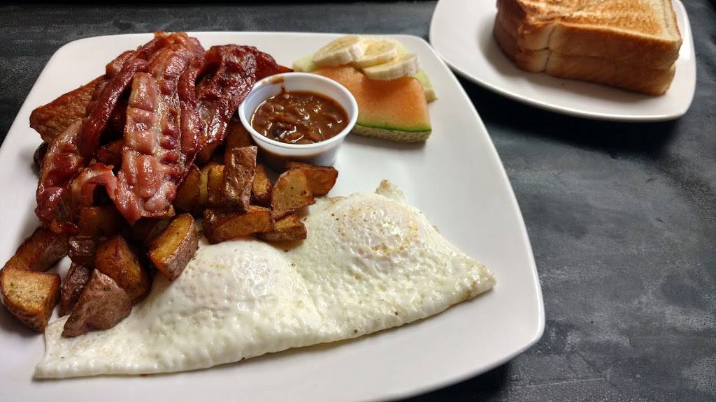 Patate Du Village (La) | restaurant | 1859 Chemin de la Rivière, Sainte-Clotilde-de-Châteauguay, QC J0L 1W0, Canada | 4508260835 OR +1 450-826-0835