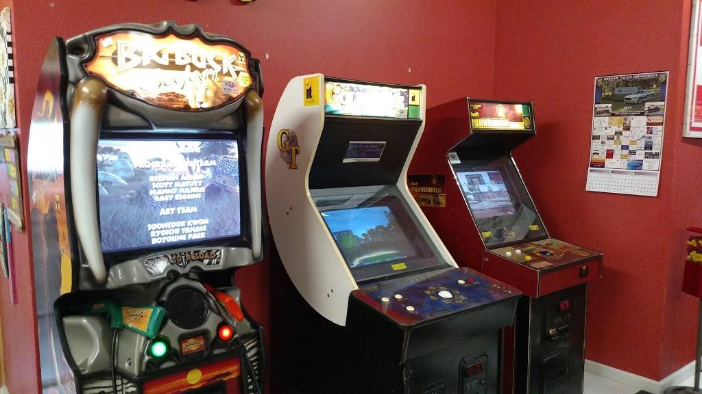 Olde Carolina Eatery | restaurant | 113 W Fremont St, Burgaw, NC 28425, USA | 9103006571 OR +1 910-300-6571