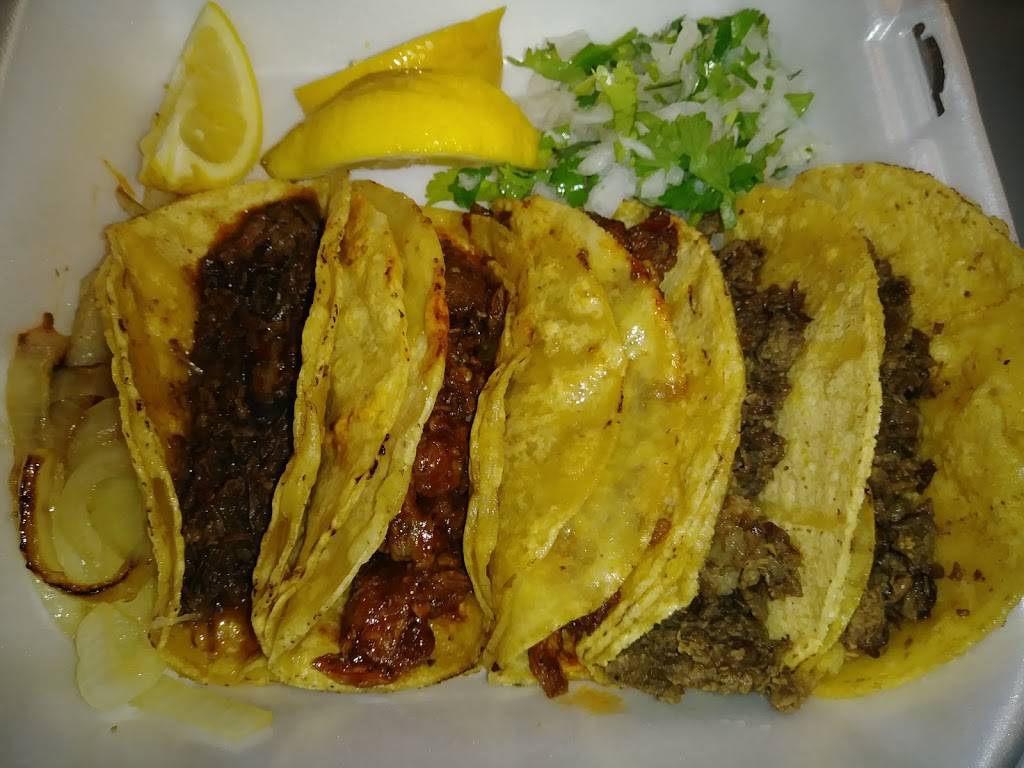 La Paisanita Taqueria | restaurant | 110 N 1st St, Garland, TX 75040, USA | 9722729300 OR +1 972-272-9300
