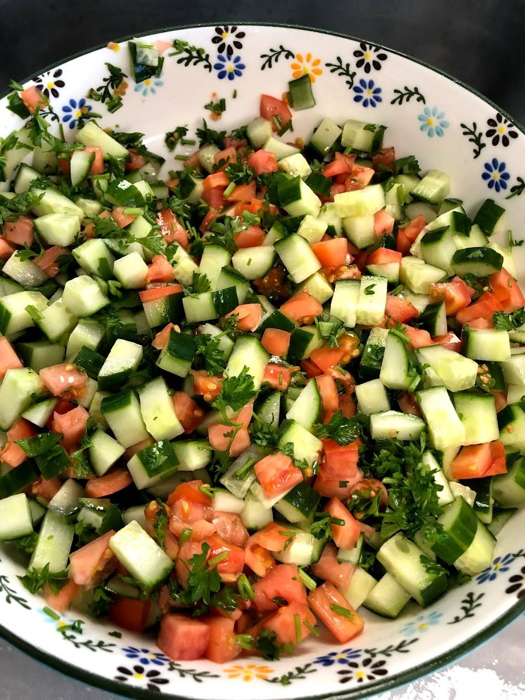 Tacheena Middle Eastern Cuisine | restaurant | 1123 Water St #5, Peterborough, ON K9H 3P7, Canada | 7057491993 OR +1 705-749-1993