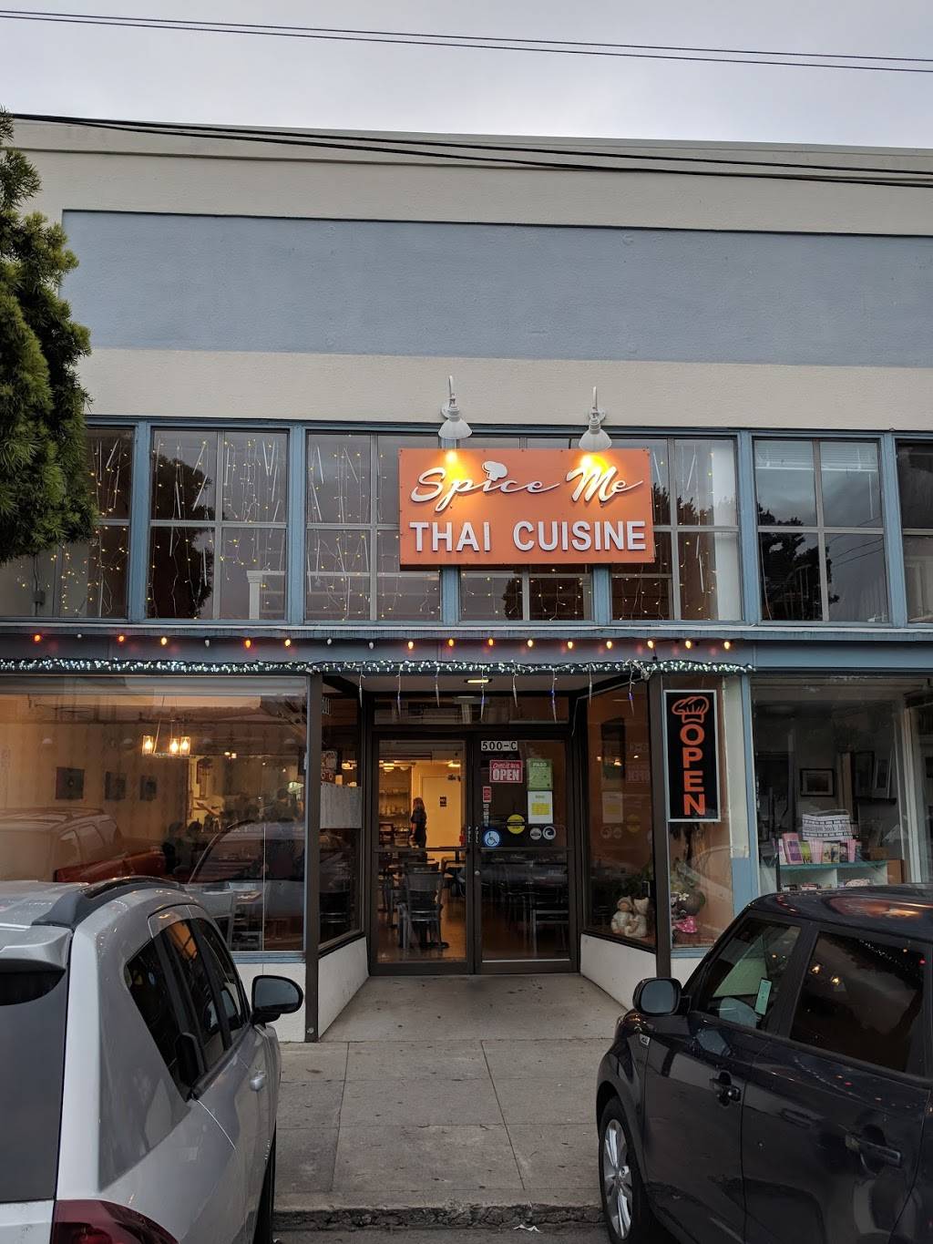 Spice Me Thai Cuisine | restaurant | 500 Purissima St, Half Moon Bay, CA 94019, USA | 6505600076 OR +1 650-560-0076