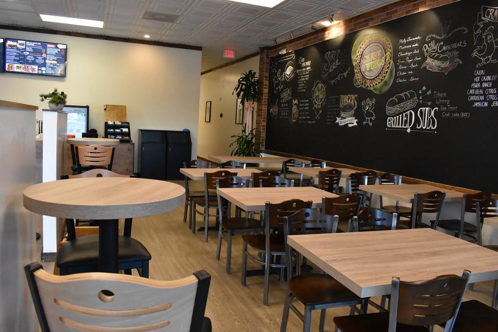 Crave Wings | restaurant | 13633 Warwick Blvd #1, Newport News, VA 23602, USA | 7578729464 OR +1 757-872-9464