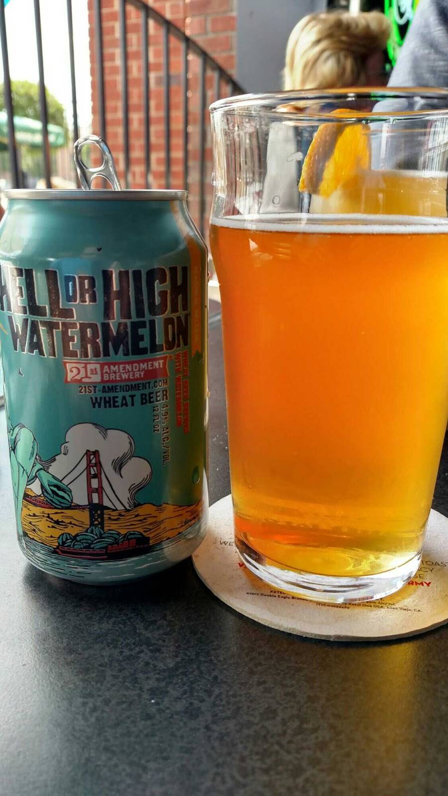 Winking Lizard | restaurant | 511 E Aurora Rd, Macedonia, OH 44056, USA | 3304676200 OR +1 330-467-6200