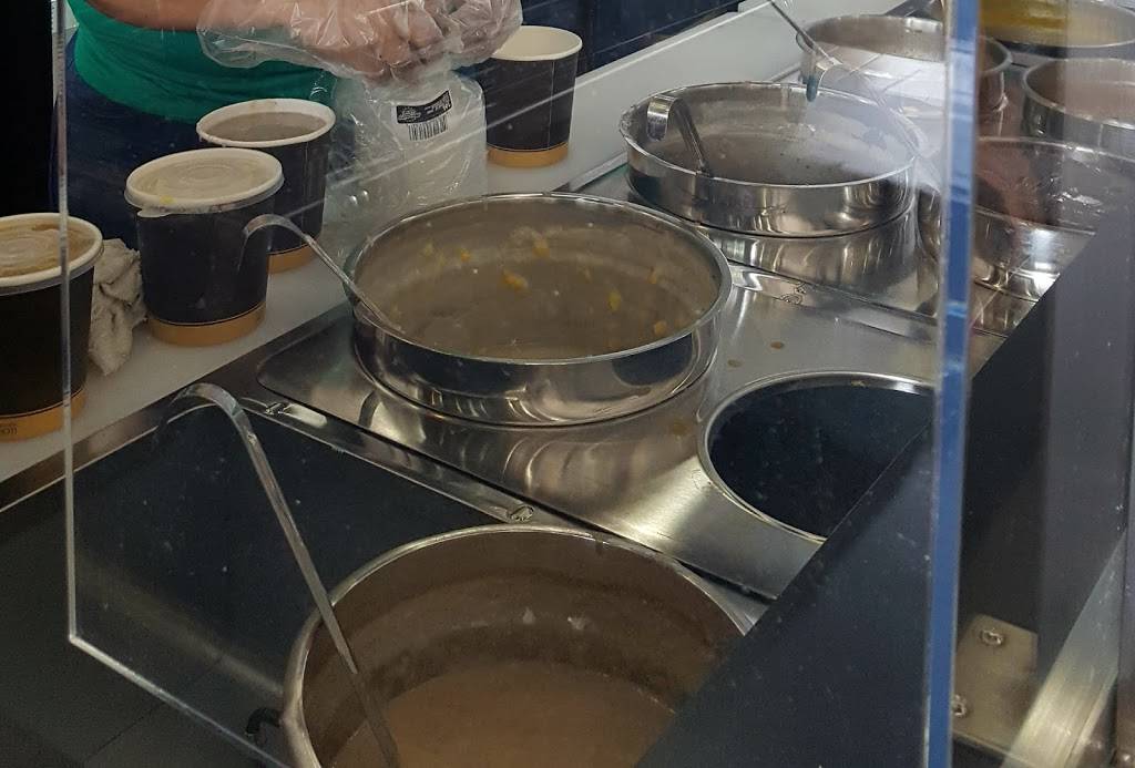 Souperlicious | restaurant | 190 Queens Plate Dr Unit 24, Etobicoke, ON M9W 6, Canada | 4167410544 OR +1 416-741-0544