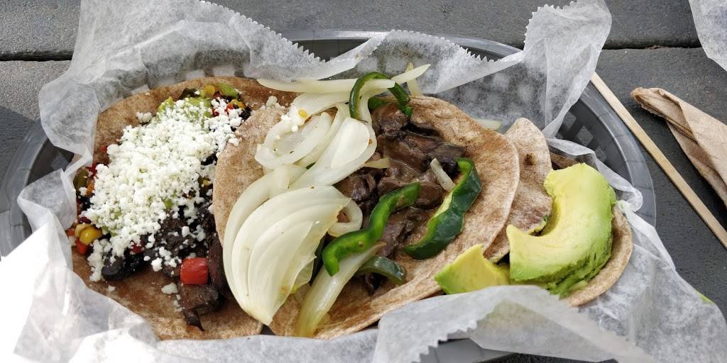 Tacodeli | restaurant | 1500 Spyglass Dr, Austin, TX 78746, USA | 5127320303 OR +1 512-732-0303