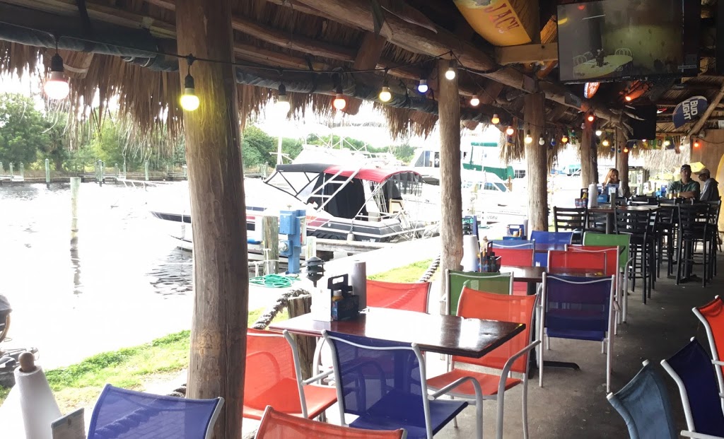 marker 52 dockside grill | restaurant | 3448 Marinatown Ln, North Fort Myers, FL 33903, USA | 2396525787 OR +1 239-652-5787