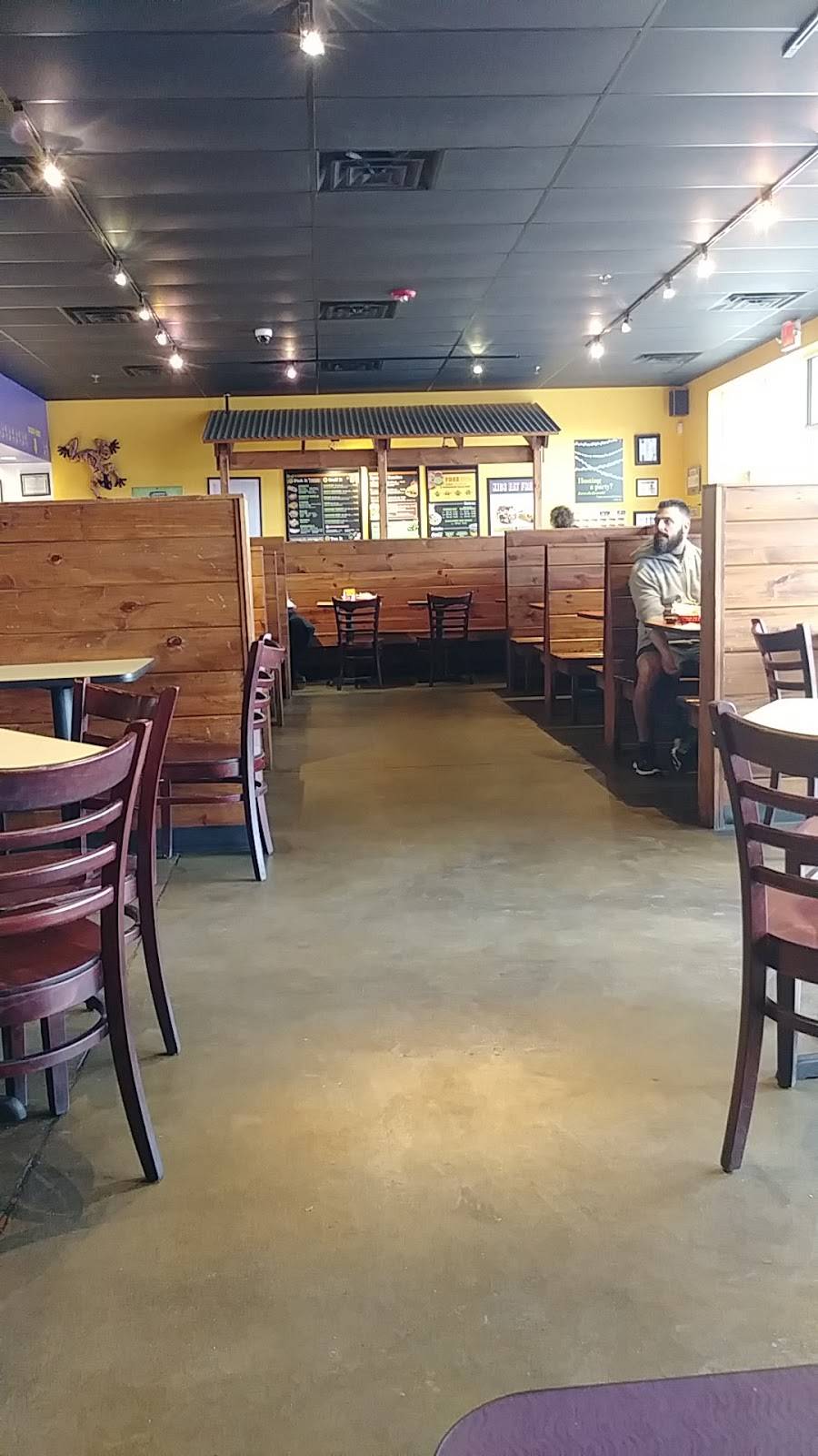 Barberitos Southwestern Grille & Cantina | restaurant | 300 Clinchfield St Suite 220, Kingsport, TN 37660, USA | 4233434511 OR +1 423-343-4511