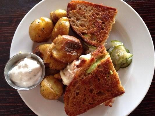 The Copper Hen Cakery & Kitchen | restaurant | 2515 Nicollet Ave, Minneapolis, MN 55404, USA | 6128722221 OR +1 612-872-2221