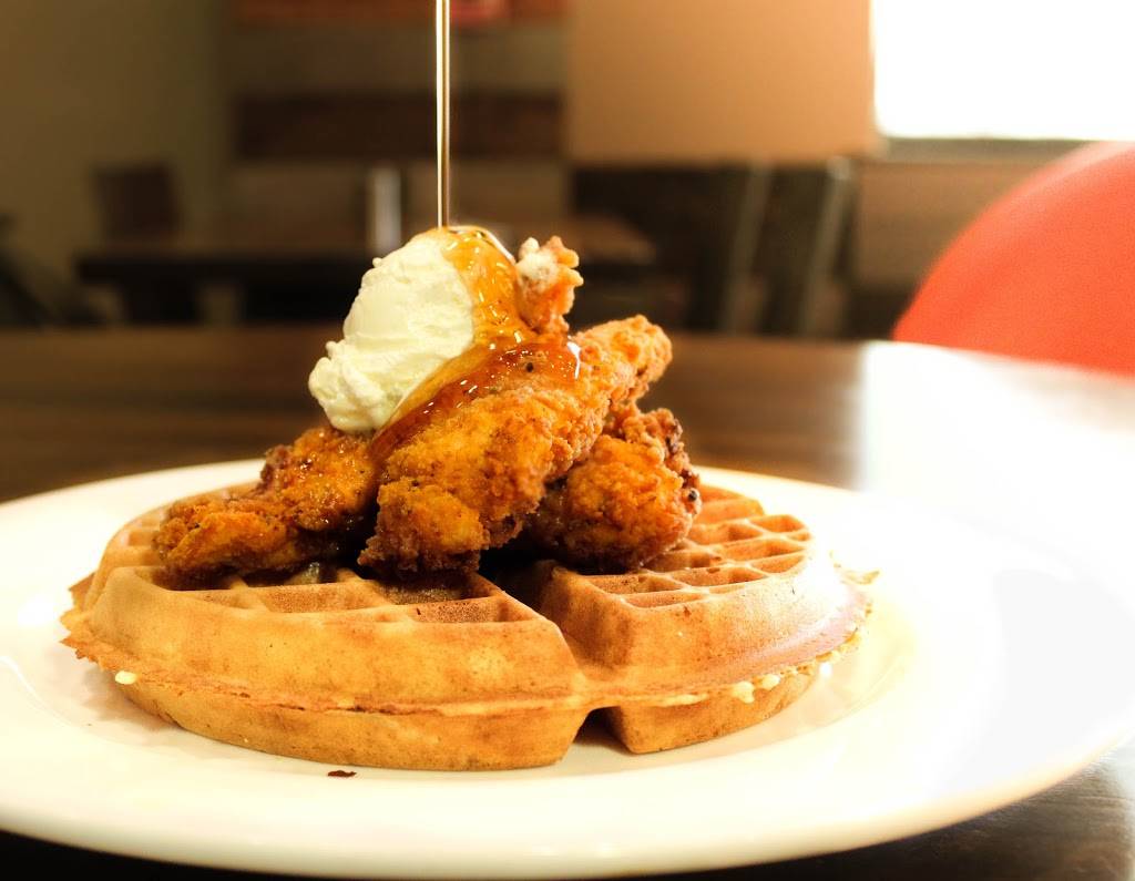 Beacon Hills in Aksarben Village | restaurant | 6750 Mercy Rd, Omaha, NE 68106, USA | 4029333115 OR +1 402-933-3115