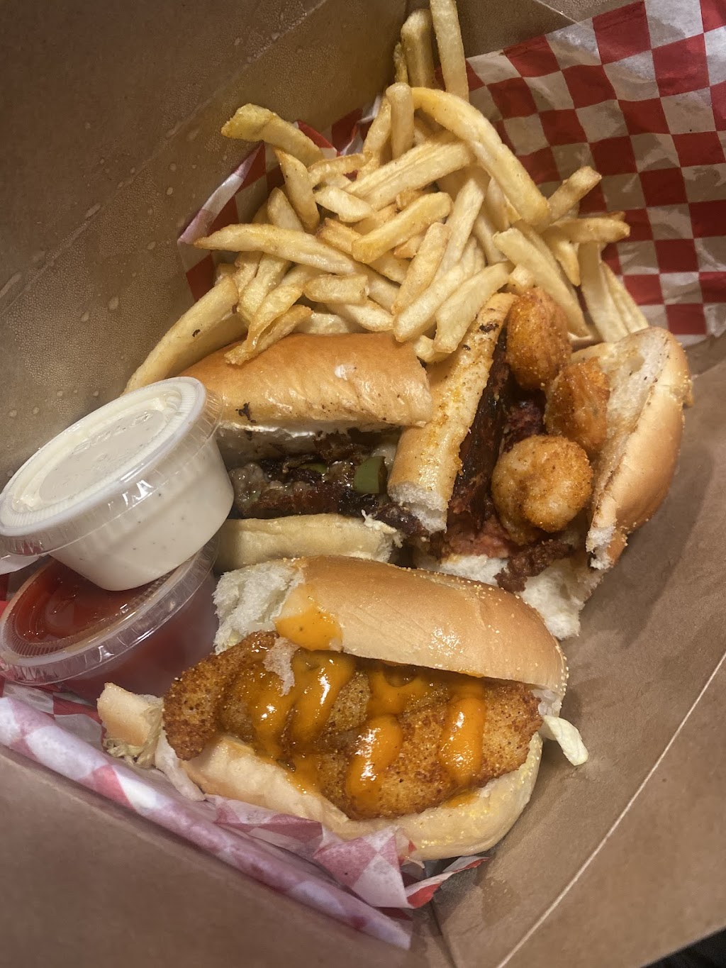 Once Famous Grill | restaurant | 777 W 6th Ave, Eugene, OR 97402, USA | 5418686097 OR +1 541-868-6097