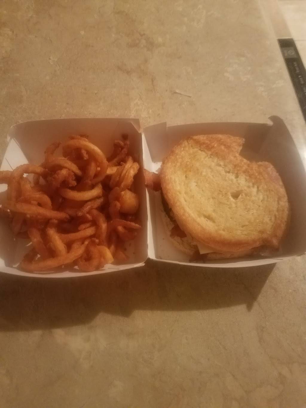 Jack in the Box | restaurant | 5115 W Southern Ave, Laveen Village, AZ 85339, USA | 6022370502 OR +1 602-237-0502