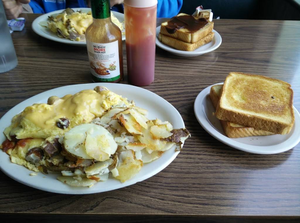 Arlenes Diner | restaurant | 101 W Main St, Otisville, MI 48463, USA | 8106316755 OR +1 810-631-6755