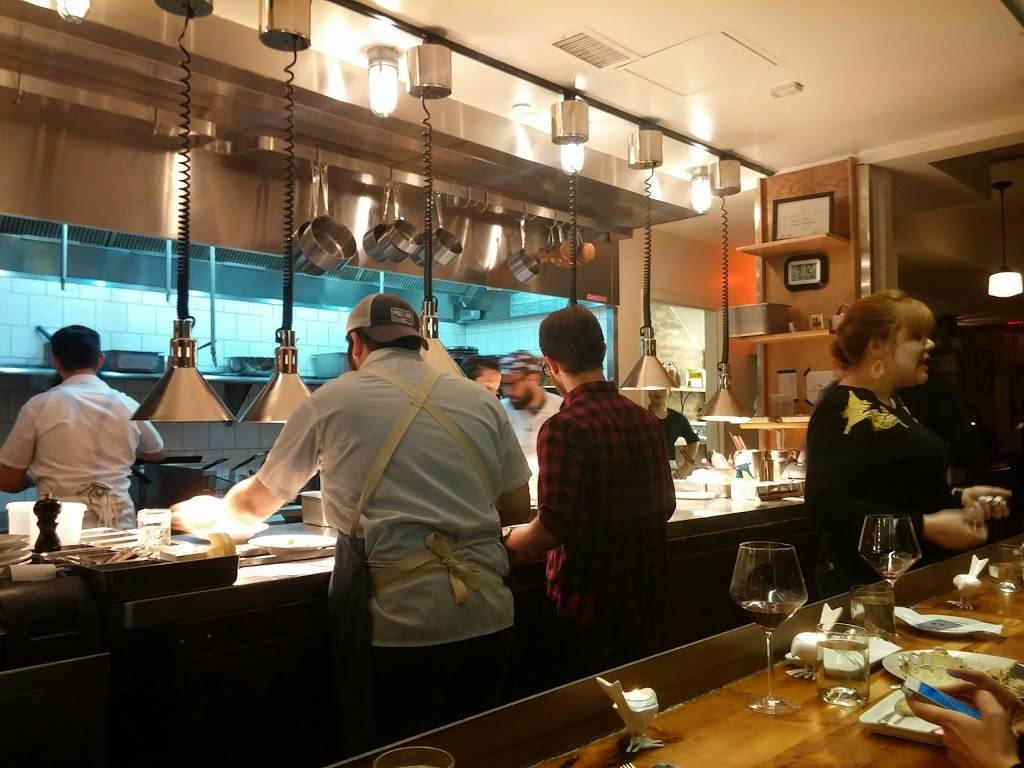 Roses Luxury | restaurant | 717 8th St SE, Washington, DC 20003, USA | 2025808889 OR +1 202-580-8889