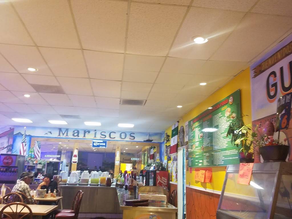 Cervantes Family Restaurant | restaurant | 165 Ramona Expy, Perris, CA 92571, USA | 9519436362 OR +1 951-943-6362