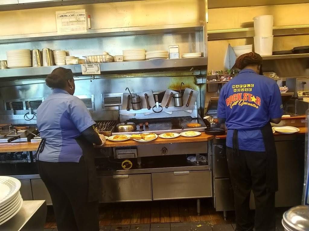 Waffle House | meal takeaway | 580 Busch Dr, Jacksonville, FL 32218, USA | 9047578668 OR +1 904-757-8668