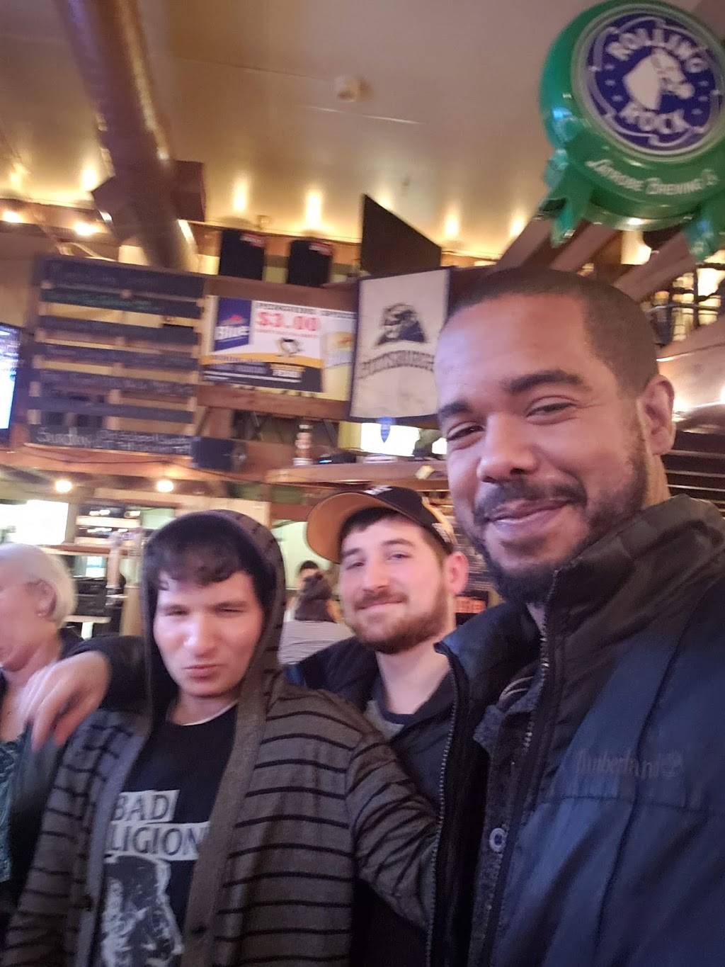 The Warehouse Pub & Grub | restaurant | 1731 Murray Ave, Pittsburgh, PA 15217, USA | 4122242760 OR +1 412-224-2760