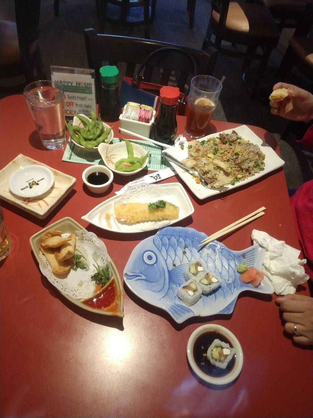 Sushi-Cho Restaurant | restaurant | 1830 E Broadway Blvd, Tucson, AZ 85719, USA | 5206288800 OR +1 520-628-8800