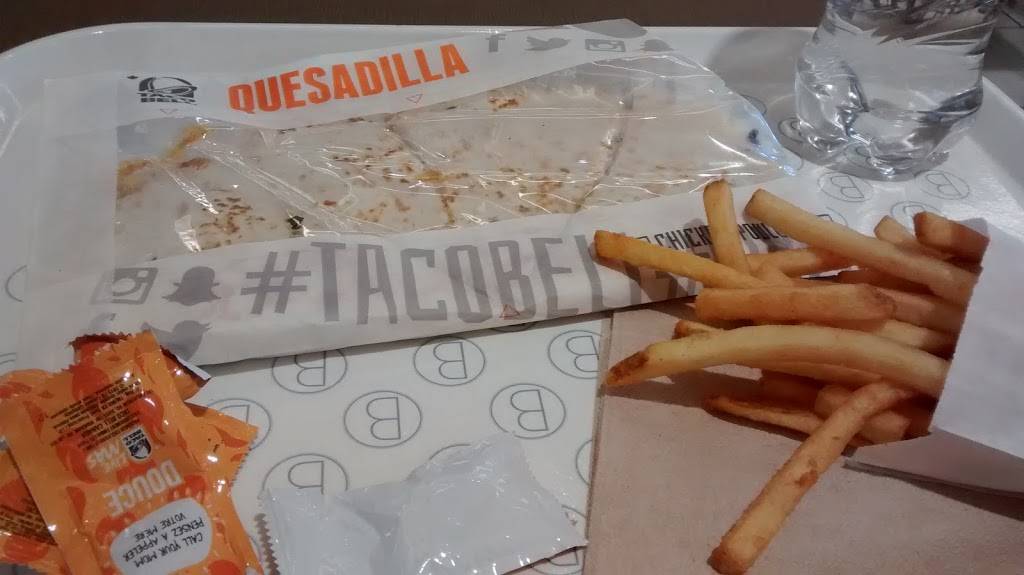 Taco Bell | meal takeaway | 100 Bayshore Dr, Nepean, ON K2B 8C1, Canada | 6137217664 OR +1 613-721-7664