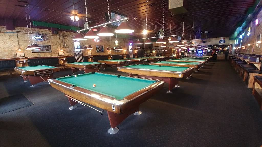 Main Street Bar & Billiards | restaurant | 108 S Main St, Gainesville, FL 32601, USA | 3523785081 OR +1 352-378-5081