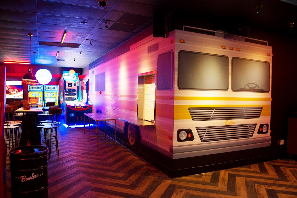 Bowlero San Marcos | restaurant | 945 W San Marcos Blvd, San Marcos, CA 92069, USA | 7607447000 OR +1 760-744-7000