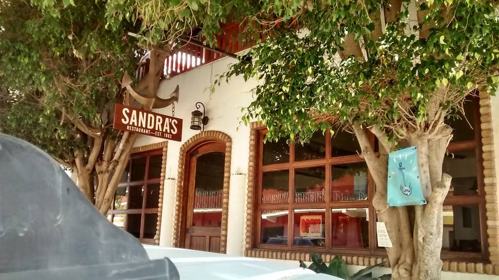 Sandras Restaurant | restaurant | Chinchorro 10, Puerto Nuevo, 22710 Rosarito Beach, B.C., Mexico | 016616141051 OR +52 661 614 1051