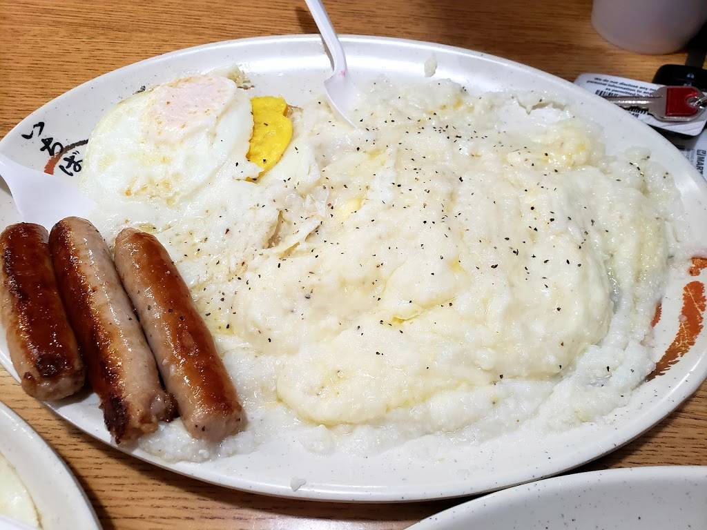 Uptown Grill | restaurant | 38 S 60th St, Philadelphia, PA 19139, USA | 2157485510 OR +1 215-748-5510