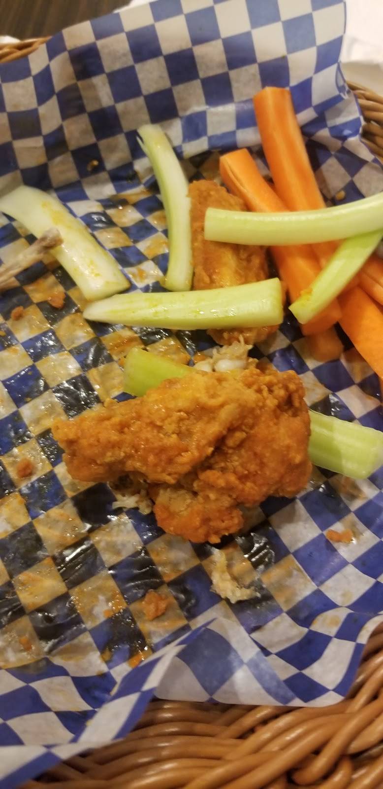 Odys Restaurant, Lounge & Patio | restaurant | 580 Bruin Blvd, Woodstock, ON N4V 1E5, Canada | 5195375586 OR +1 519-537-5586