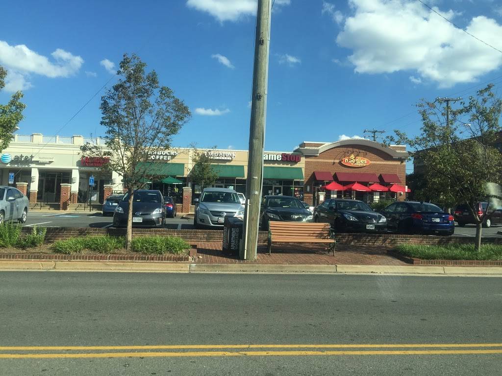 Noodles and Company | restaurant | 201 Maple Ave E, Vienna, VA 22181, USA | 7032816544 OR +1 703-281-6544