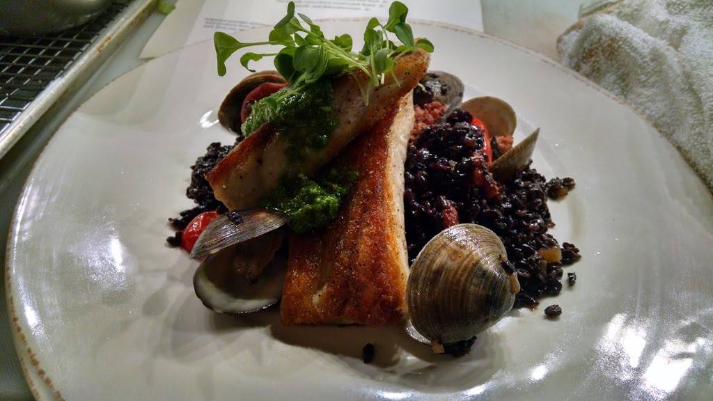 Dogwood Southern Table & Bar | restaurant | 4905 Ashley Park Ln, Charlotte, NC 28210, USA | 7049104919 OR +1 704-910-4919