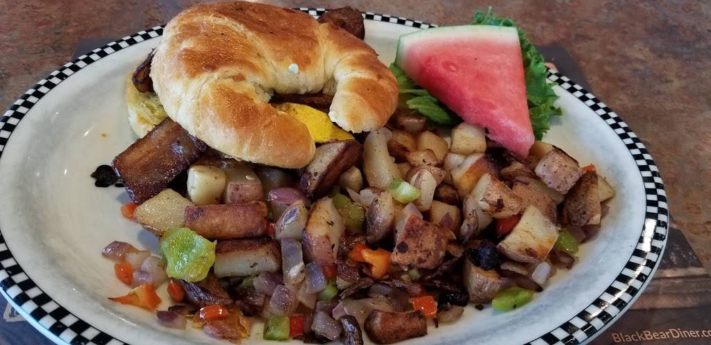 Chino Black Bear Diner | restaurant | 12325 Mountain Ave, Chino, CA 91710, USA | 9093649743 OR +1 909-364-9743