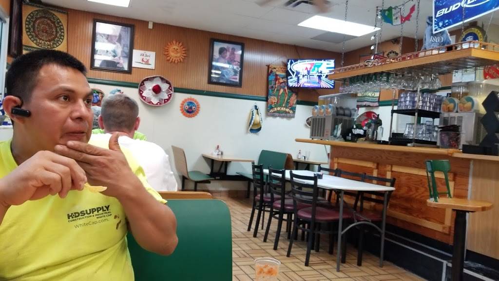 Sr. Sol Mexican Restaurant | restaurant | 175 Tallassee Rd, Athens, GA 30606, USA | 7065461570 OR +1 706-546-1570