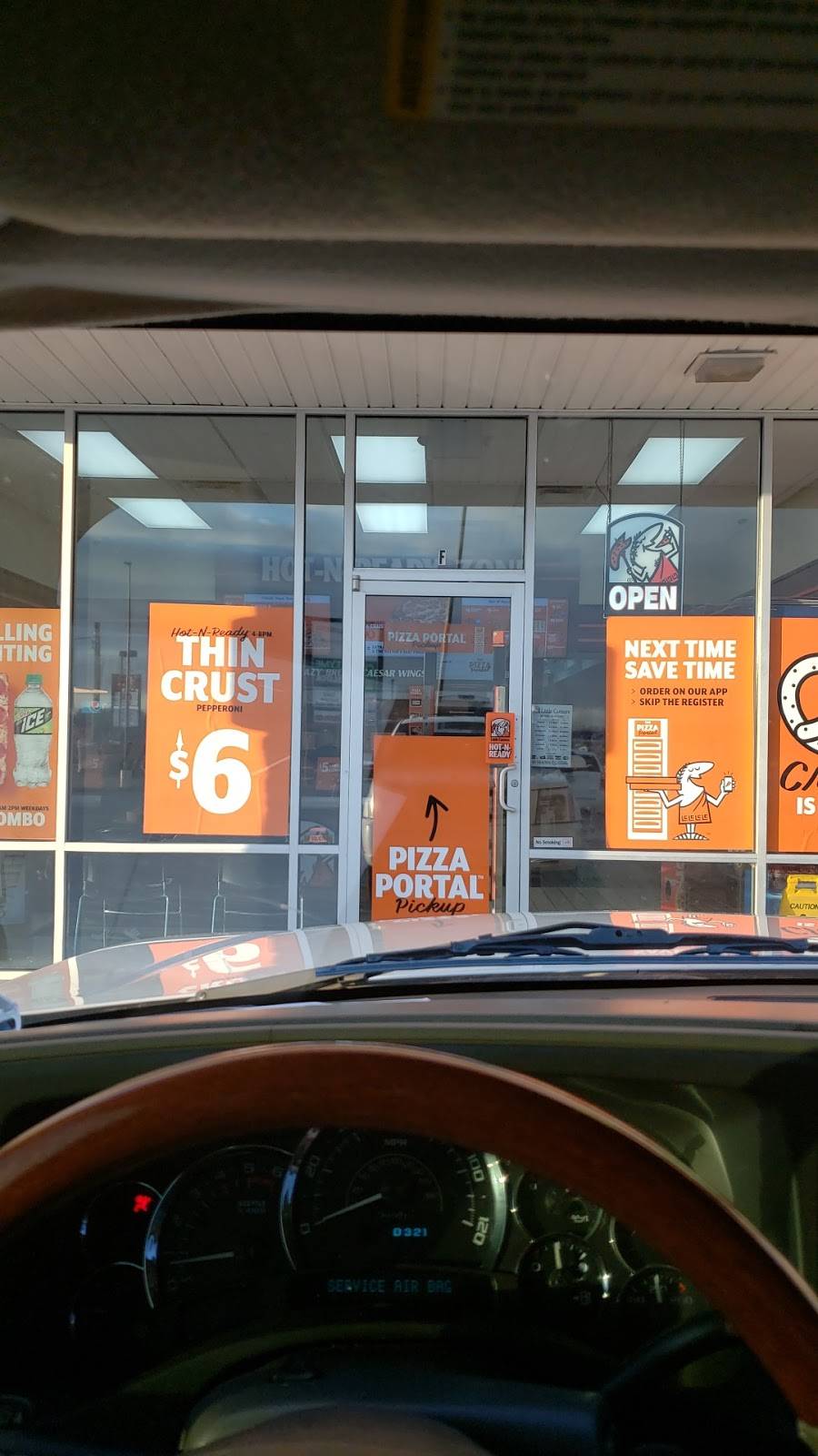 Little Caesars Pizza | meal takeaway | 970 Indian Dr, Eastman, GA 31023, USA | 4785593110 OR +1 478-559-3110