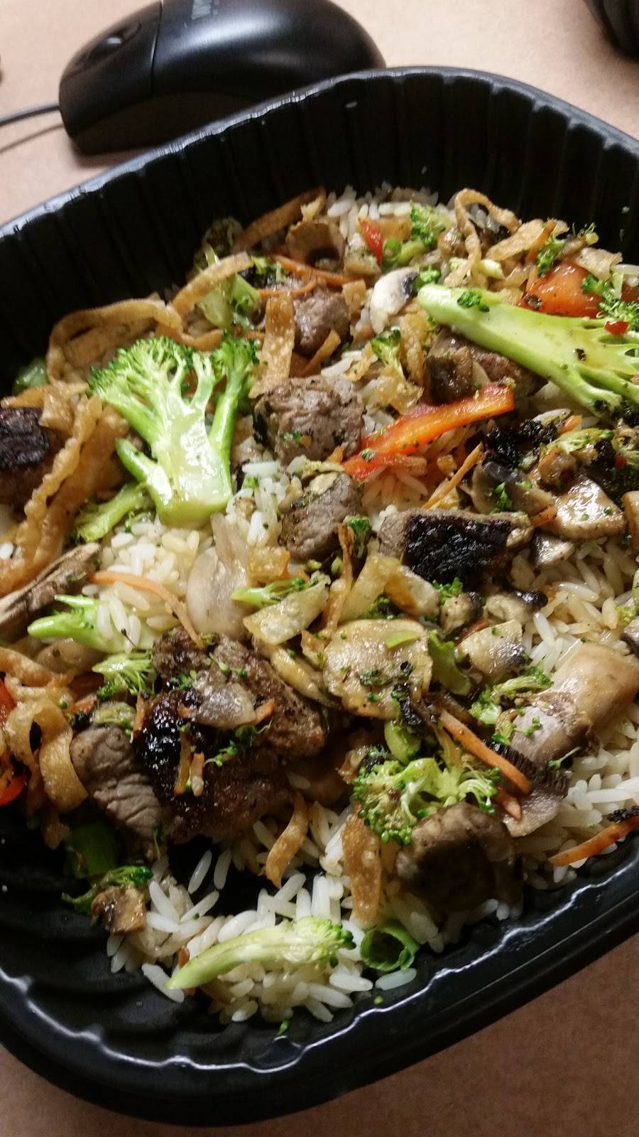 Applebees Grill + Bar | restaurant | 11030 S, International Dr, Orlando, FL 32821, USA | 4079852365 OR +1 407-985-2365