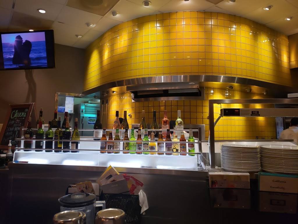 California Pizza Kitchen | restaurant | 4040 City Ave, 3 City Line bldg 1 spc, Philadelphia, PA 19131, USA | 2154737010 OR +1 215-473-7010