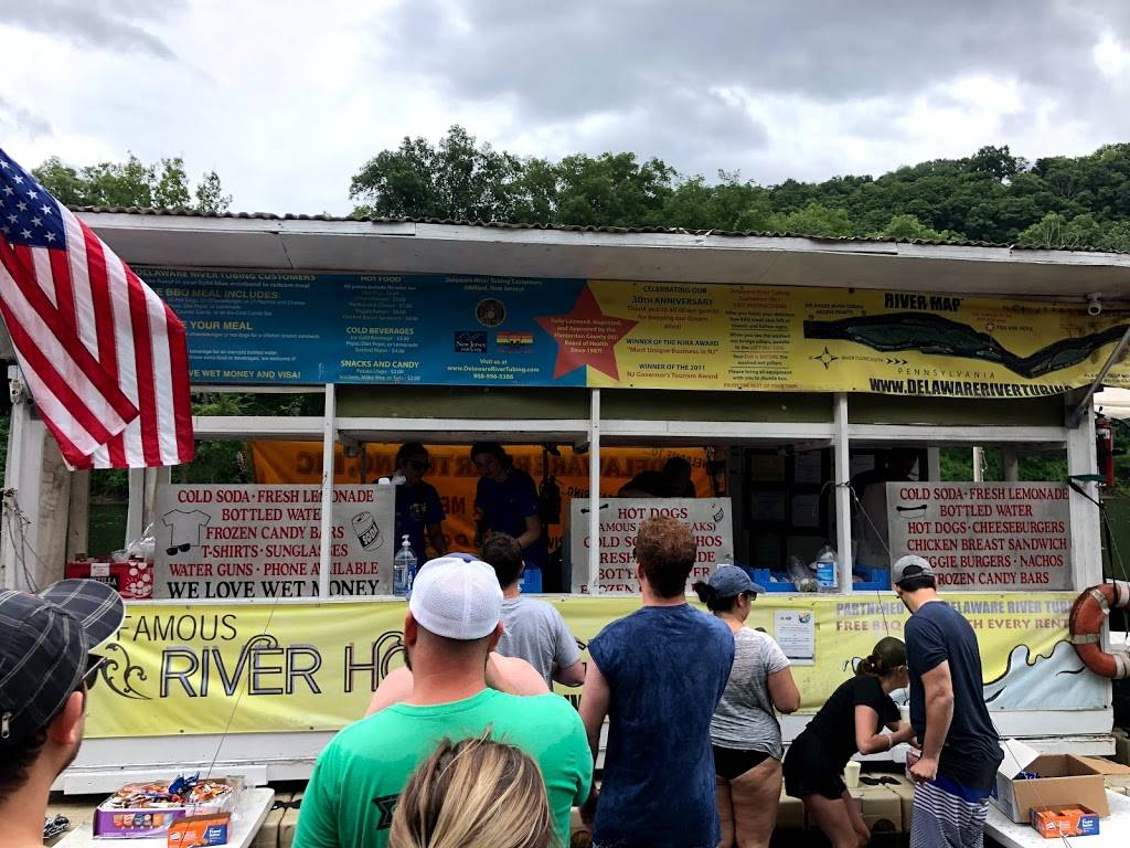 The Famous River Hot Dog Man | restaurant | 778 Frenchtown Rd, Milford, NJ 08848, USA | 9089965386 OR +1 908-996-5386