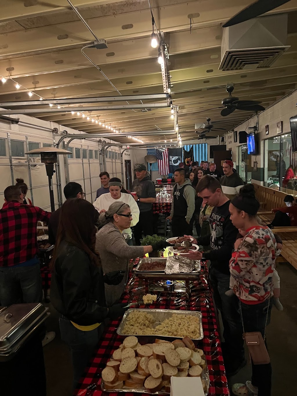 Holy Smokin EP | restaurant | 13468 Eastlake Blvd, Horizon City, TX 79928, USA | 9153837755 OR +1 915-383-7755