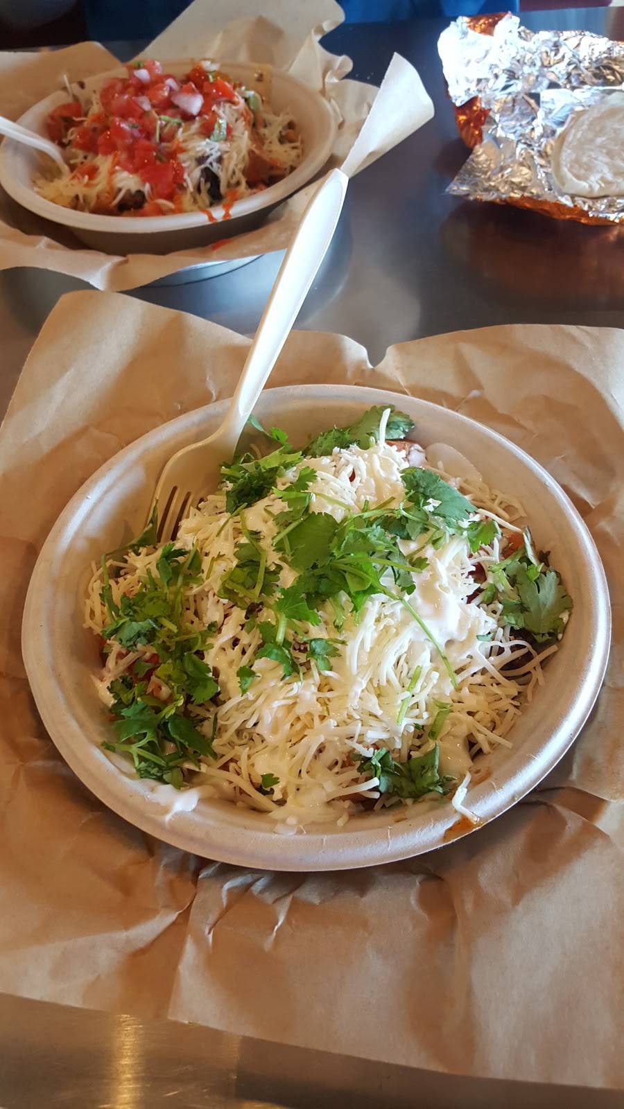 QDOBA Mexican Eats | restaurant | 9702 E E Washington St, Indianapolis, IN 46219, USA | 3178908070 OR +1 317-890-8070