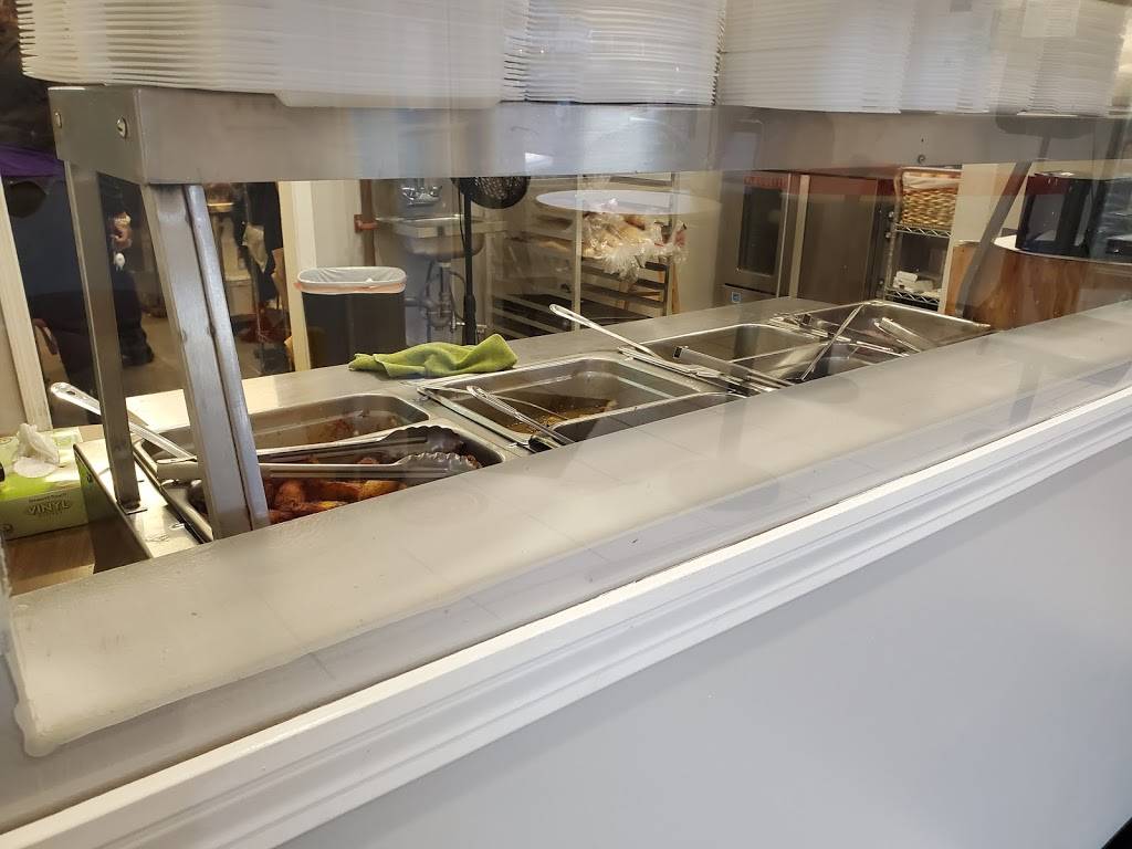 Auntie Vies Restaurant and Bakery | restaurant | 554 Dudley St, Dorchester, MA 02125, USA | 6177080013 OR +1 617-708-0013