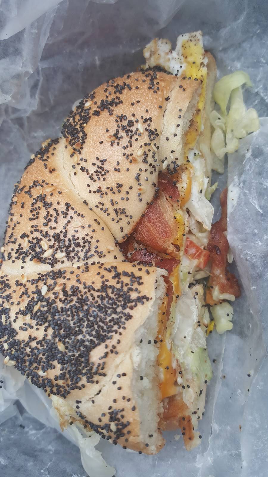 Honeybee Donut Markham | restaurant | 8525 McCowan Rd, Unionville, ON L3P 5E5, Canada | 9052940955 OR +1 905-294-0955